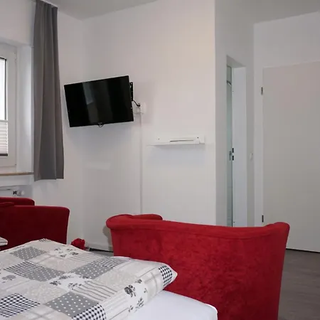 بيت ريفي Gaestehaus Mira *