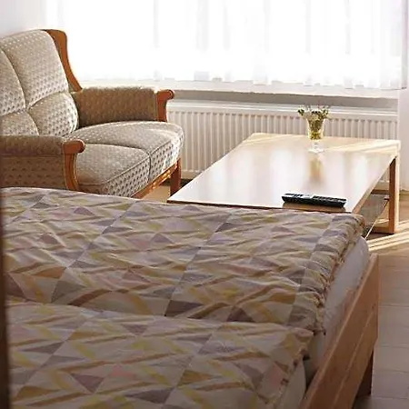 Inn Gaestehaus Mira