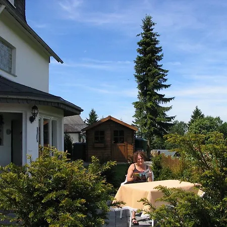 Värdshus Gaestehaus Mira *