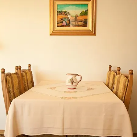 Värdshus Gaestehaus Mira