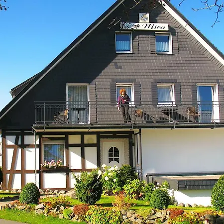 Värdshus Gaestehaus Mira *