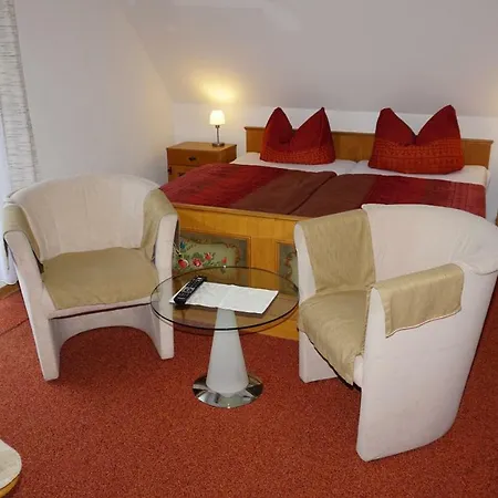 Gaestehaus Mira