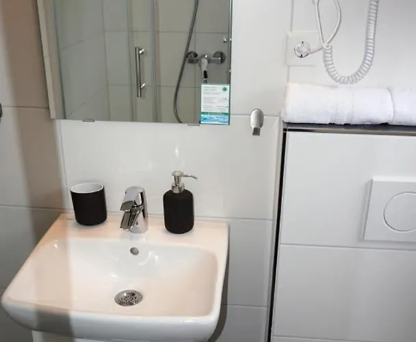 Gaestehaus Mira بيت ريفي