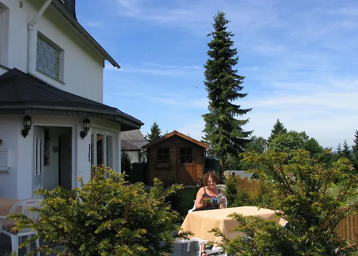 Han/Misafirhane Gaestehaus Mira *